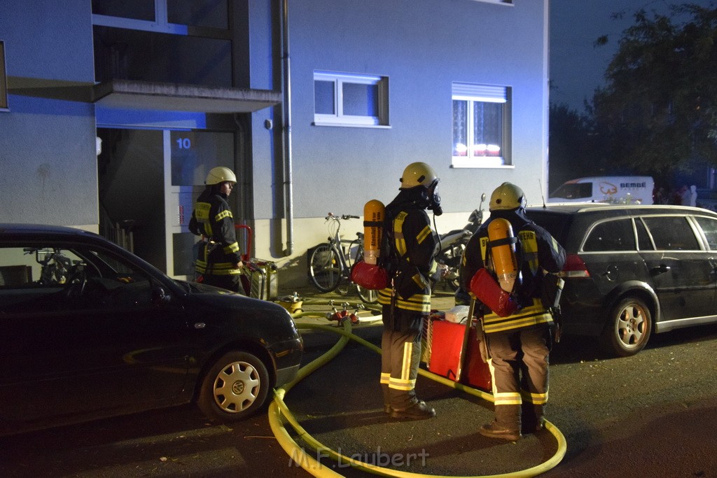 Feuer 2 Y Kellerbrand Koeln Ostheim Ruppinerstr P089.JPG - Miklos Laubert